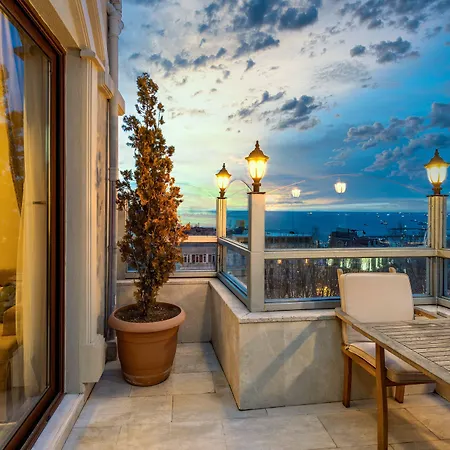 Sultanhan - Special Category 4*