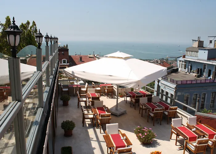 Sultanhan - Special Category Отель